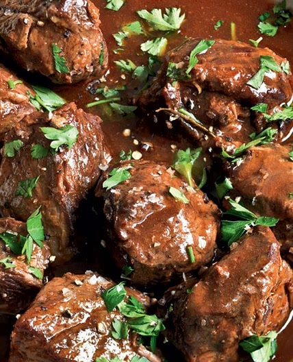 Roast lamb stew with garlic and rosemary