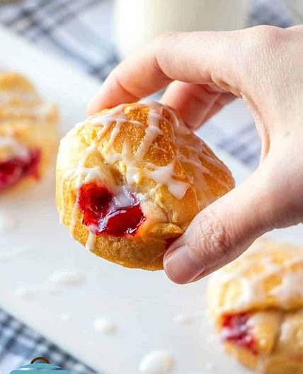 Easy Cherry Pie Bites
