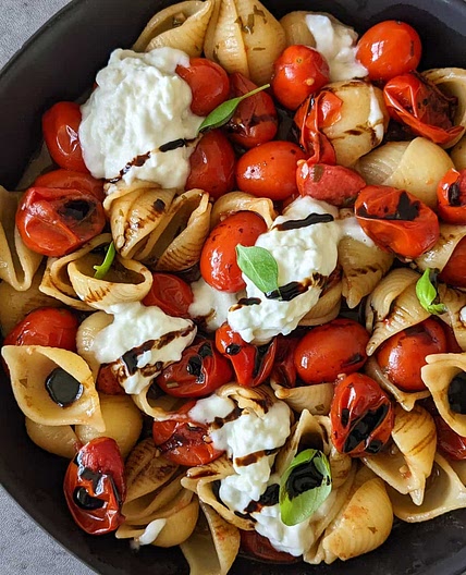 Burrata Pasta With Blistered Tomatoes
