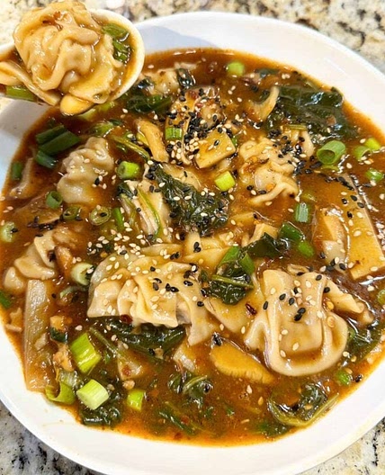 Instant Pot Spicy Dumpling Soup