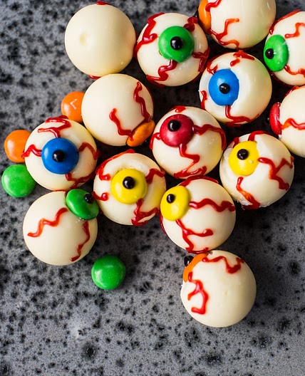 Halloween Butterfinger Eyes
