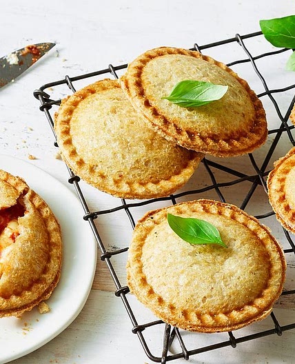 Pie maker calzones recipe