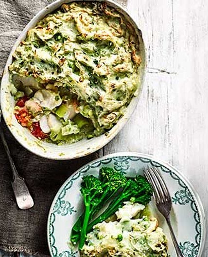 Fish pie with pea & dill mash