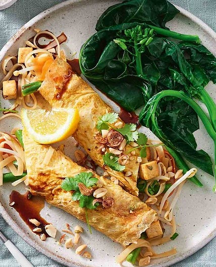 Pad Thai egg rolls recipe