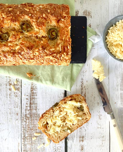 CHEDDAR JALAPEÑO QUICK BREAD