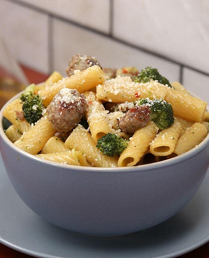 One-Pot Spicy Sausage And Broccoli Pasta Recipe by Tasty