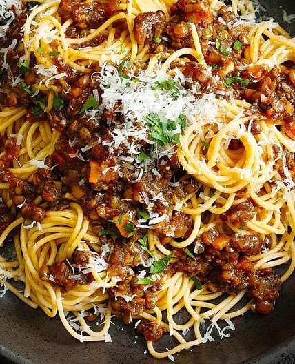 Mushroom and lentil bolognaise