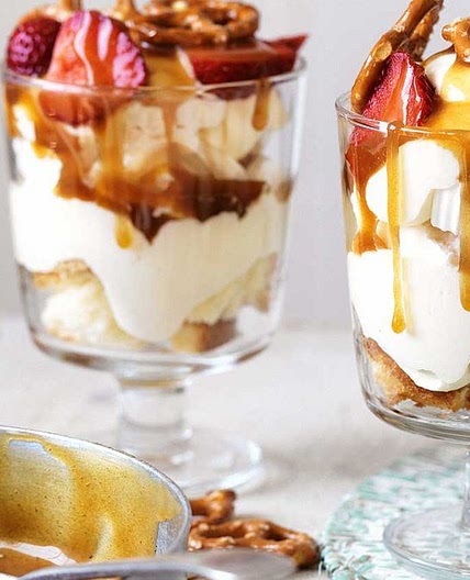Salted caramel Eton mess