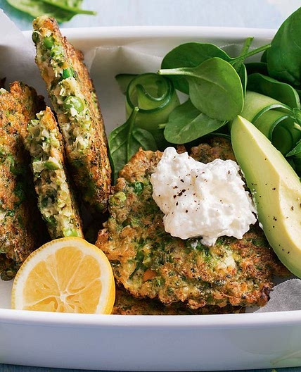 Broccoli and pea fritters