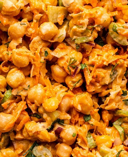 Buffalo Chickpea Salad