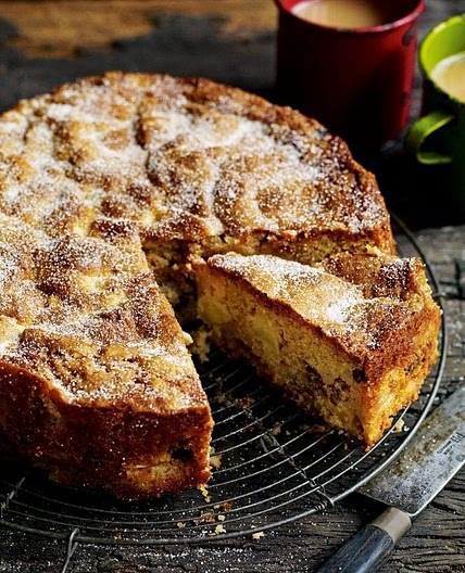 Chunky apple, raisin, walnut and cider cake