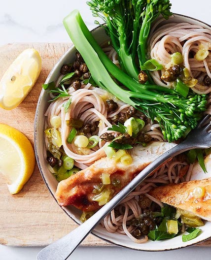 Quick and healthy chicken piccata bowl