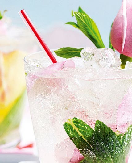 Giggly rose cocktail