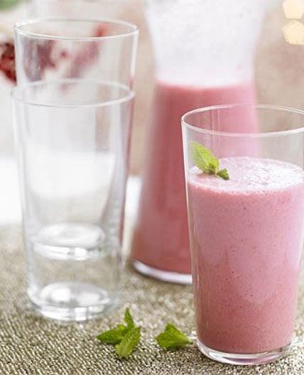 Cranberry & raspberry smoothie