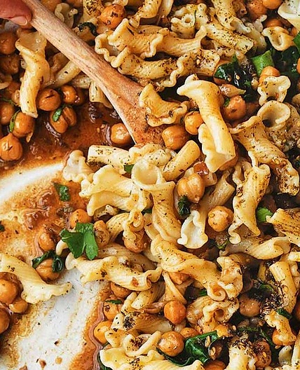 Gigli with chickpeas and za'atar