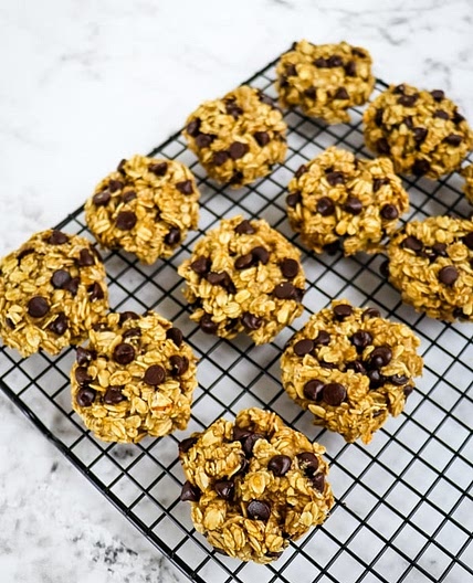 4 Ingredient Oatmeal Cookies