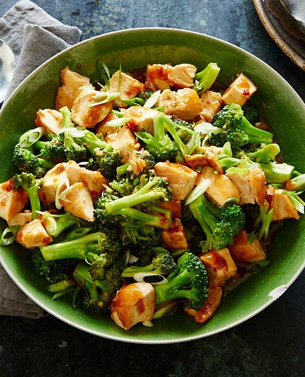 Sesame chicken and broccoli stir-fry