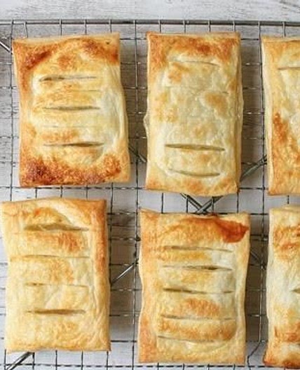3-Ingredient Apple Danish recipe