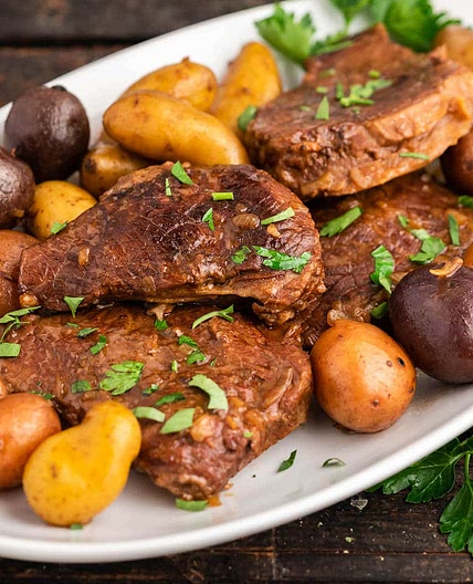 Crock Pot Steak and Potatoes
