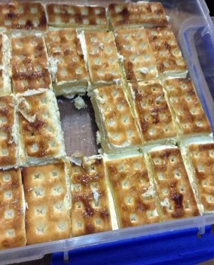 Cream Cheese Lattice Slice