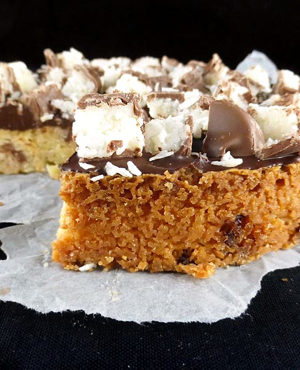 Coconut Cookie Pie (with Bounty)