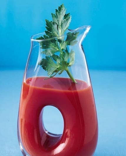 Non-alcoholic spicy tomato juice (Virgin Mary)