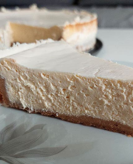 Philadelphia Eggnog Cheesecake with Gingersnap Crust