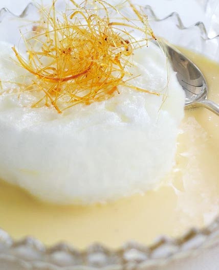 Floating islands with spun sugar