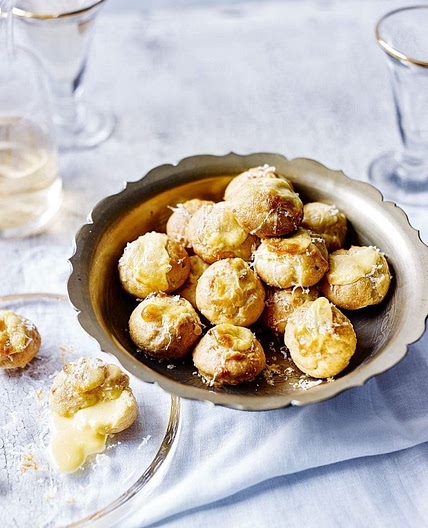 Rarebit stuffed gougères