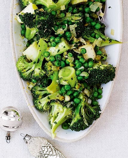 Steamed veg with sautéd onion, garlic, lemon and tarragon dressing