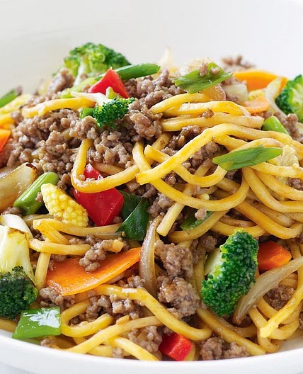 Speedy mince and noodle stir-fry