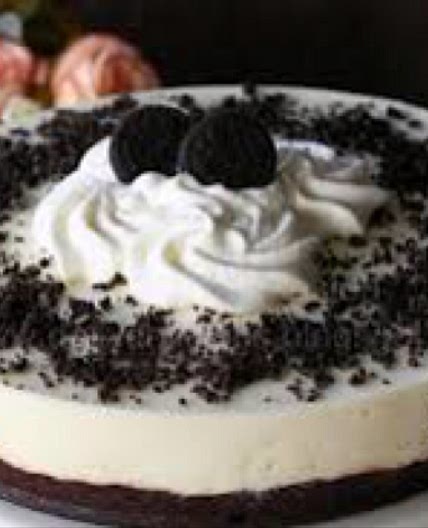 Oreo white chocolate mouse cake