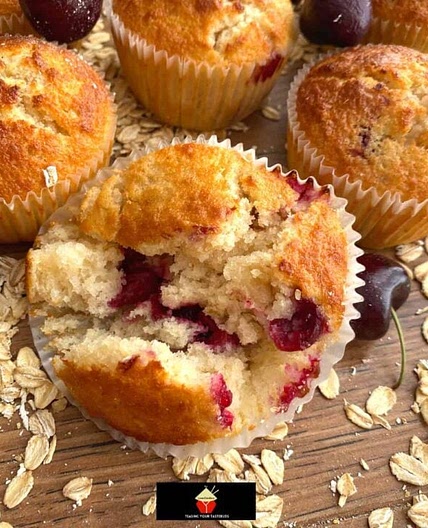 Fluffy Cherry Oatmeal Breakfast Muffins