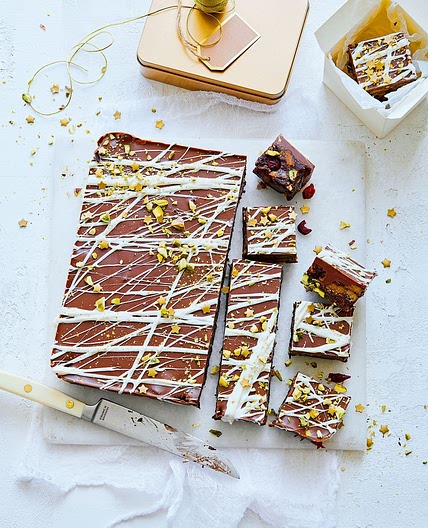 Chocolate and pistachio tiffin
