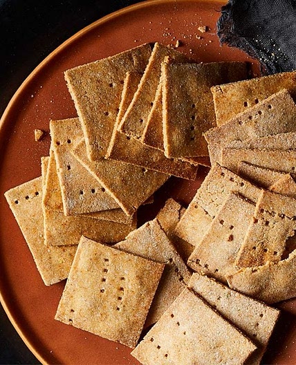 Vegan Cheesy Crackers