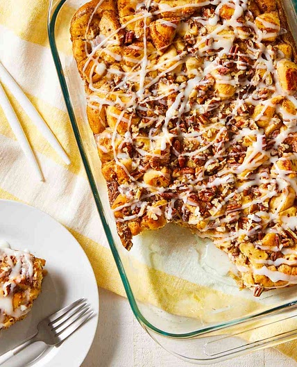 Easy Cinnamon Roll Casserole