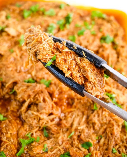 Slow Cooker Shredded BBQ Chicken