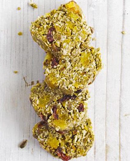 Apricot & seed protein bar