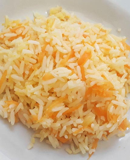 Receita de Arroz soltinho refogado com cenoura