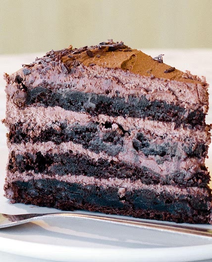 Receita de Bolo de chocolate recheado com mousse de chocolate