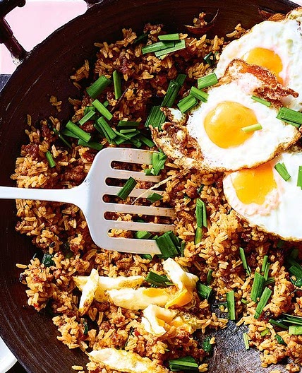 Garlicky fried rice with crisp pork