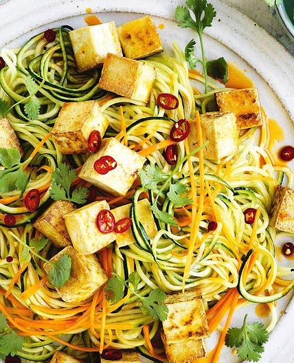 Chilli tofu zoodles