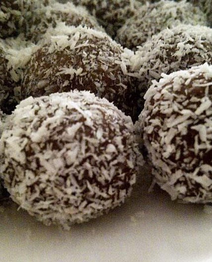 Coconut bliss balls recipe