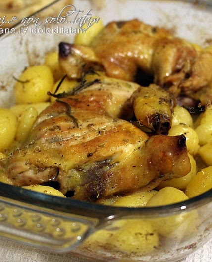 Sovracosce di pollo al forno con patate, ricetta facile