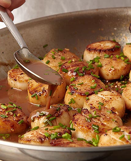 Seared Scallops With Pan Sauce