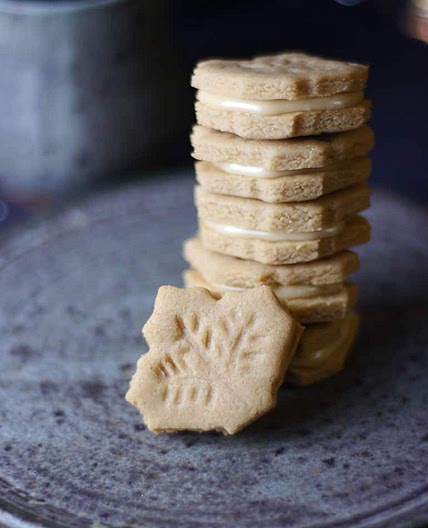 Maple Cream Cookies (Gluten-Free, Vegan)