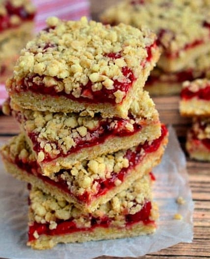 Cherry Oatmeal Crumble Bars