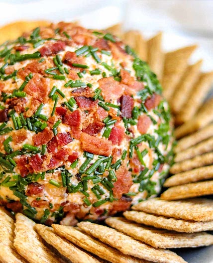 Bacon-Ranch Cheese Ball