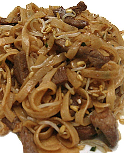 Beef With Rice Noodles (Kway Teow)