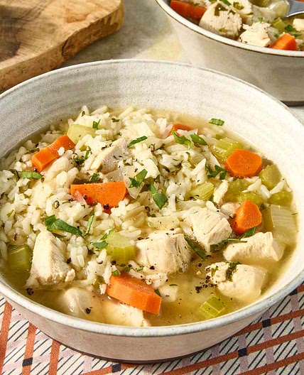 Hearty Chicken and Rice Soup